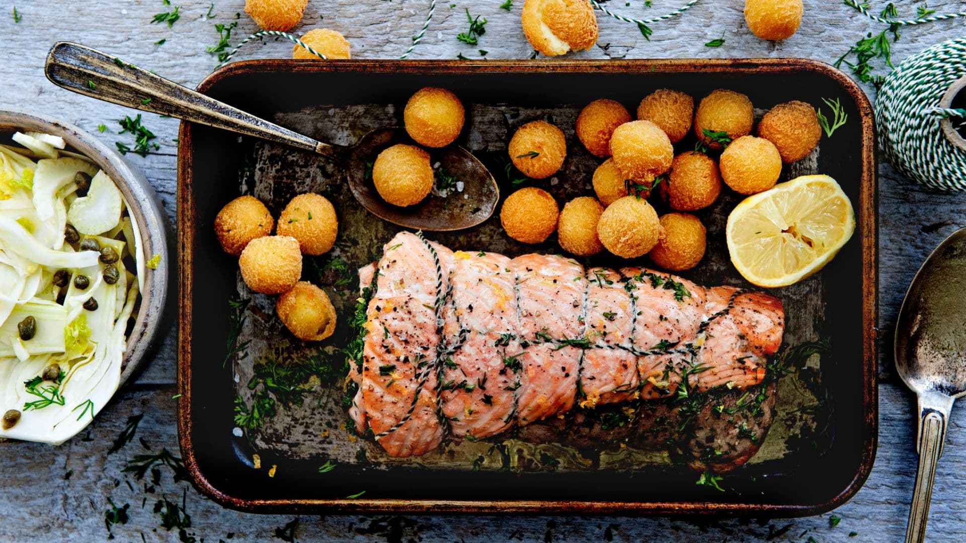 pom noisettes klassiskt potatistillbehör tillsammans med lax