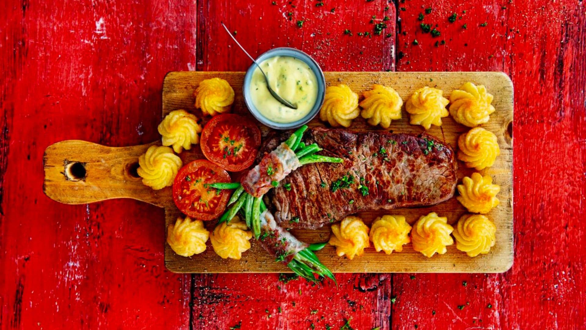 serveringsförslag med plankstek och aviko pom duchesse restaurang